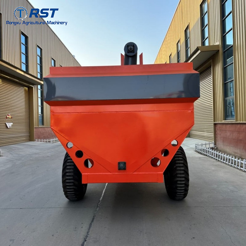 RST Tractor with 9-Square-Meter Grain Hopper